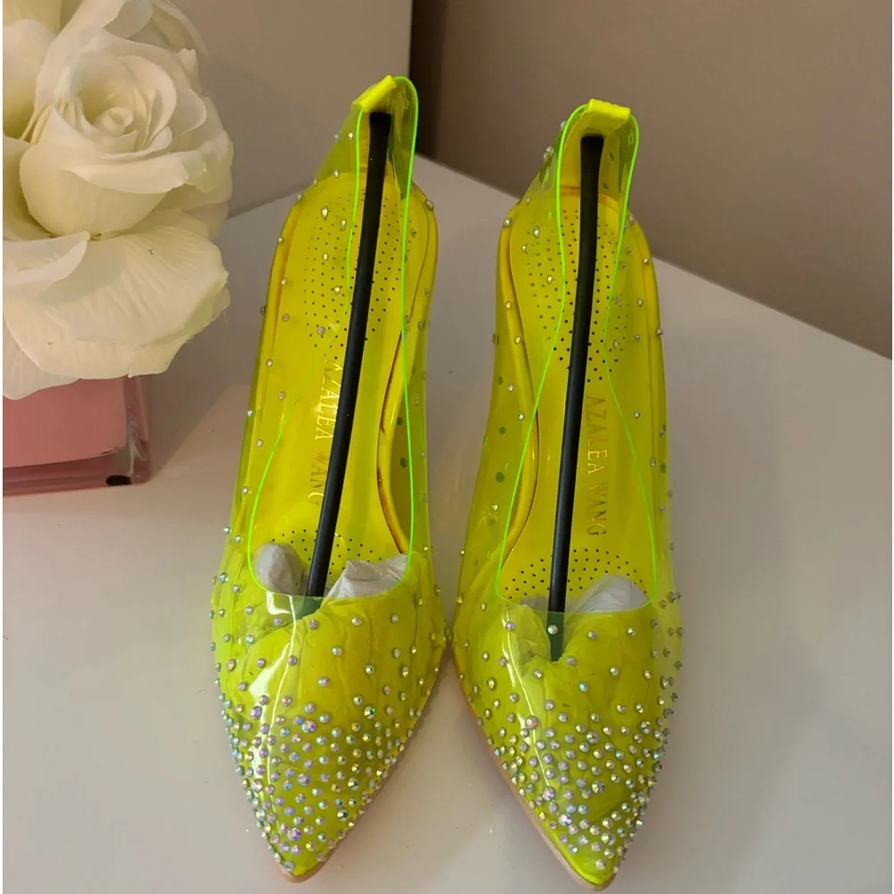 Heels - Picture 1 of 5